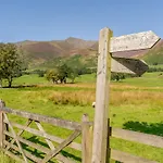1, The Barns * Threlkeld