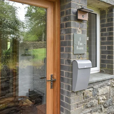 Holiday home 1, The Barns *